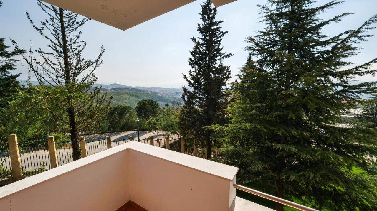 Chateau Linza Resort Tirana Buitenkant foto