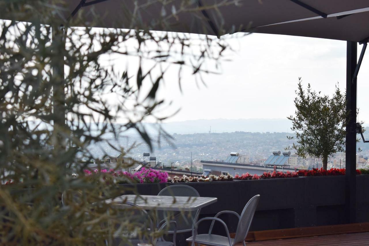 Chateau Linza Resort Tirana Buitenkant foto