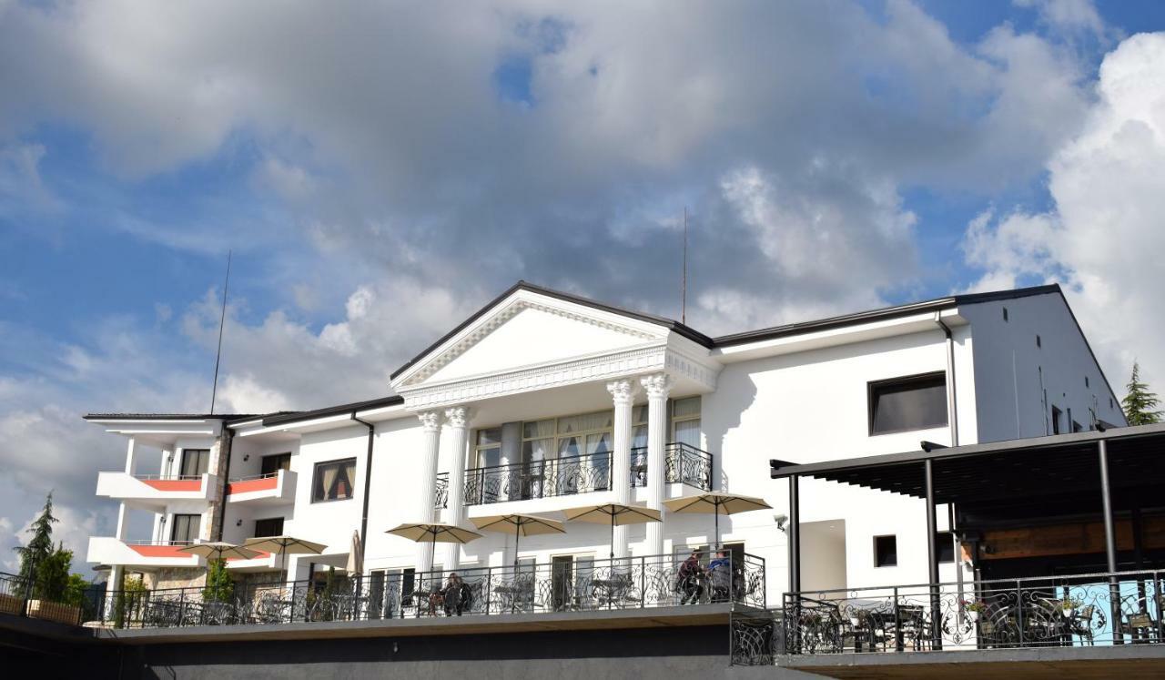 Chateau Linza Resort Tirana Buitenkant foto