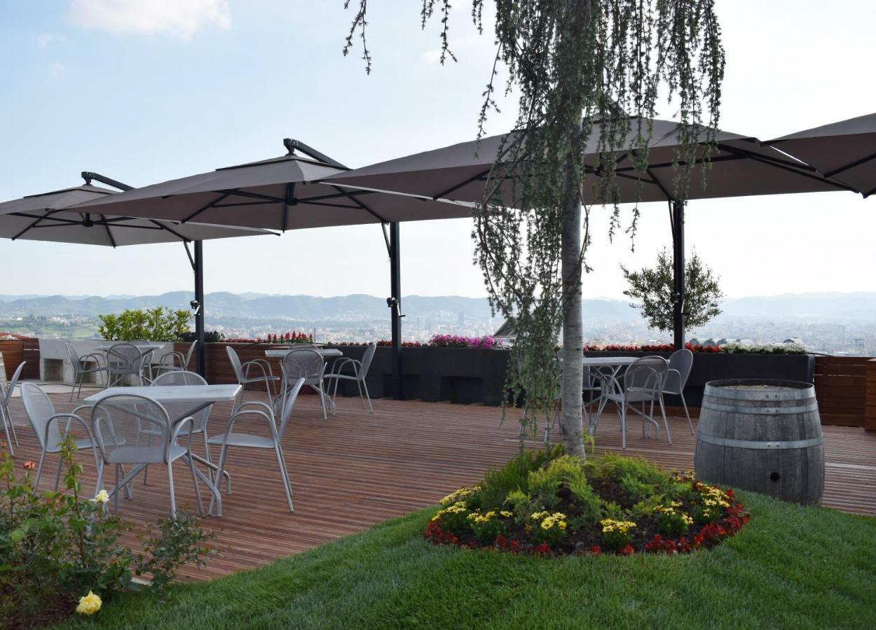 Chateau Linza Resort Tirana Buitenkant foto
